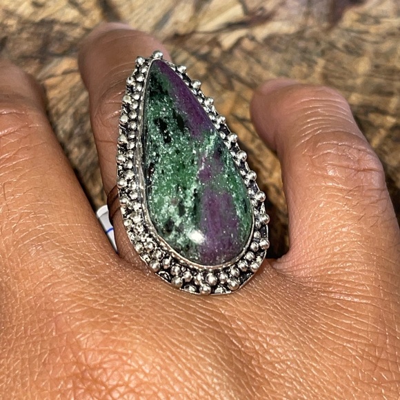 Ruby Zoisite Ring Size 8 - Picture 7 of 9